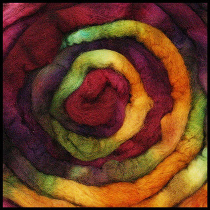 Wonderland Yarn & frabjous fibers - Hand-dyed Roving